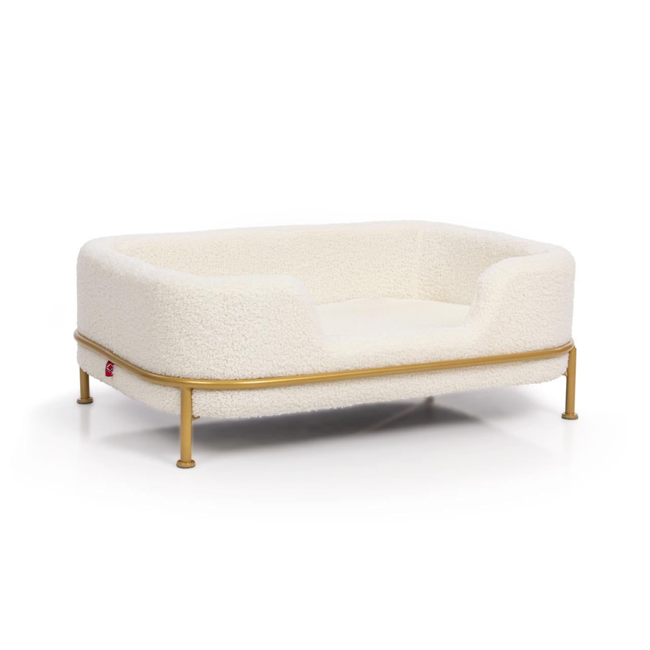 Official product photograph: CanadianCat Windsor Pet Bed